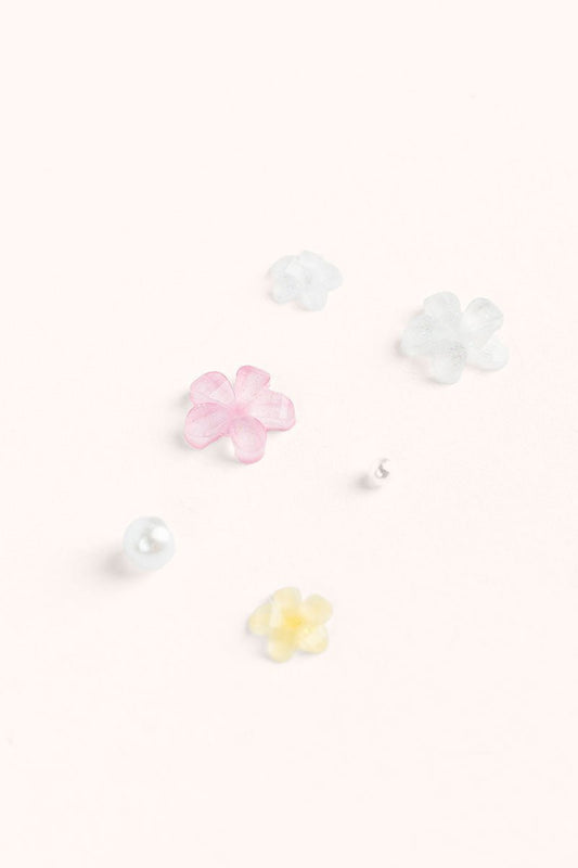 Nail Charms - Mixed Flowers