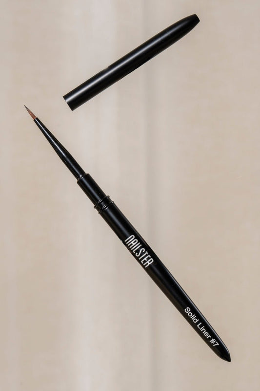 Solid Liner Brush #7 | Nailster Norway
