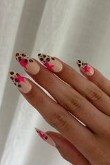 Pink Instinct Look