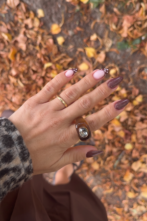 Capricious Dots Look