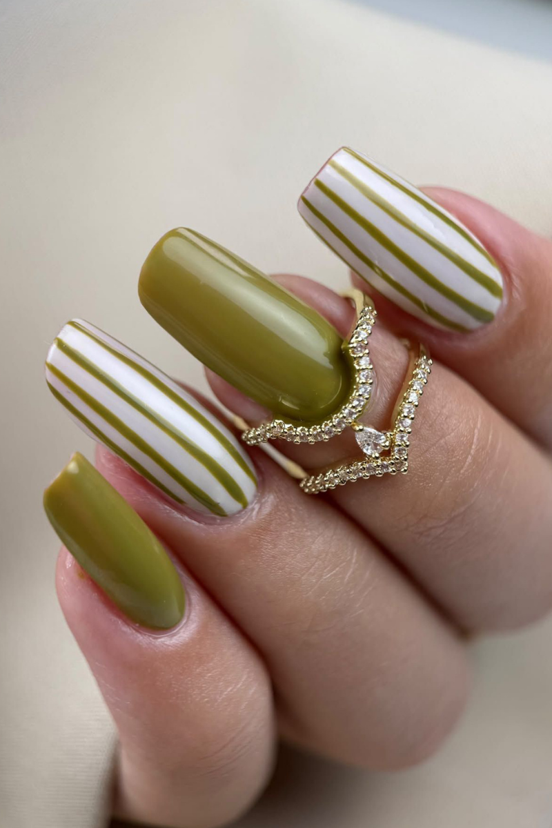 Matcha Lines Look