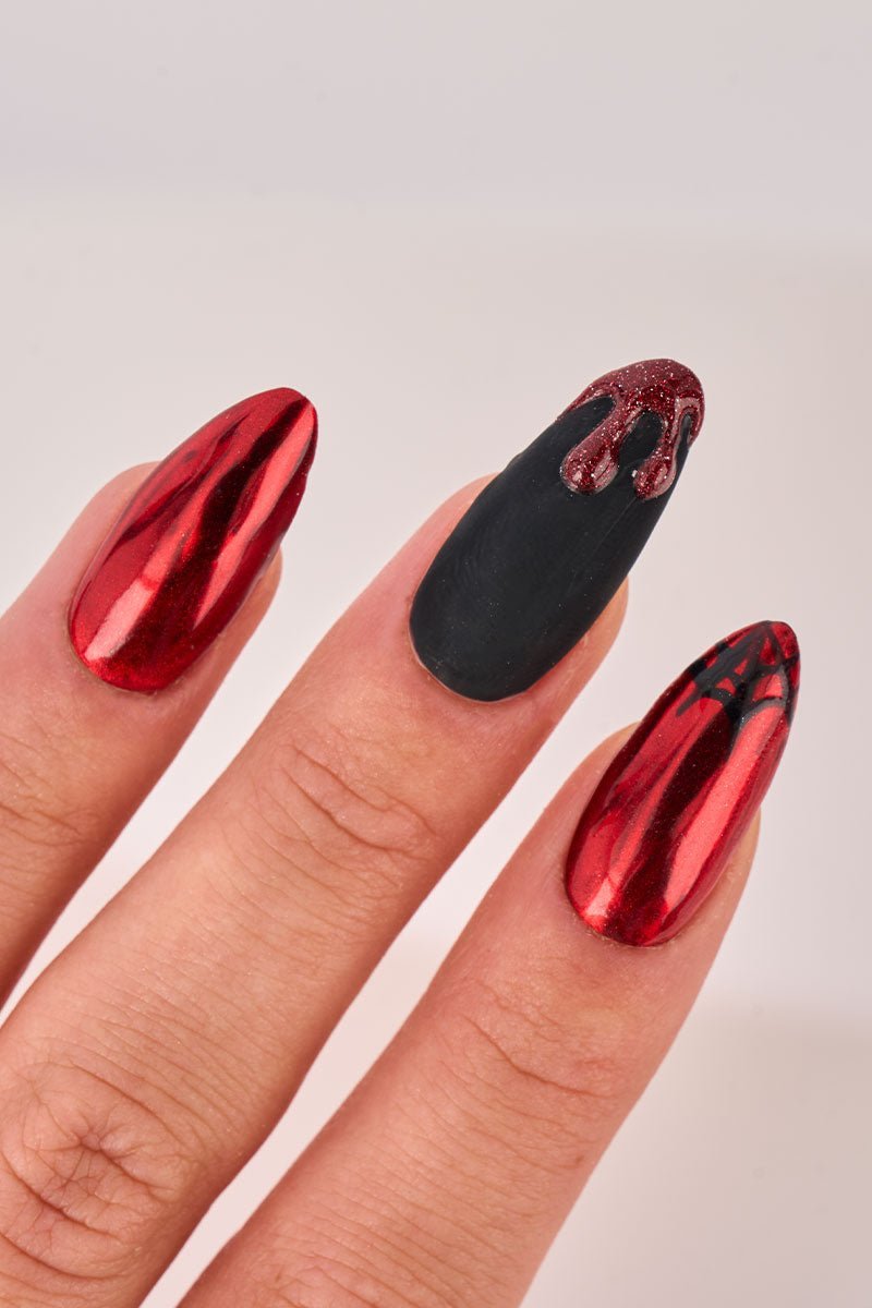 Blood Web Look | Nailster Norway