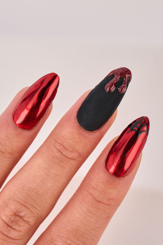 Blood Web Look | Nailster Denmark