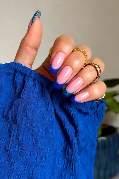 Blue Blood  · 89 - Hand