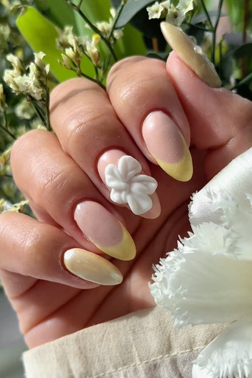 Butter Yellow Look - Katrine Regnbue