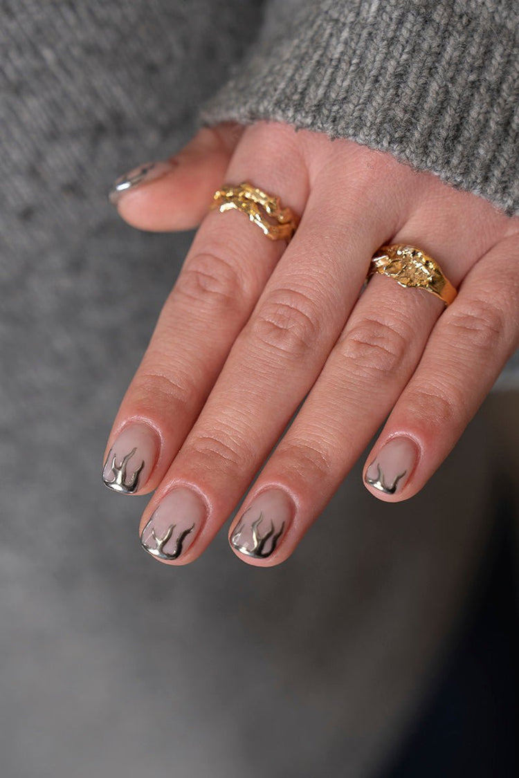 Chrome Flames – Gel Polish Look fra Nailster, bilde 2