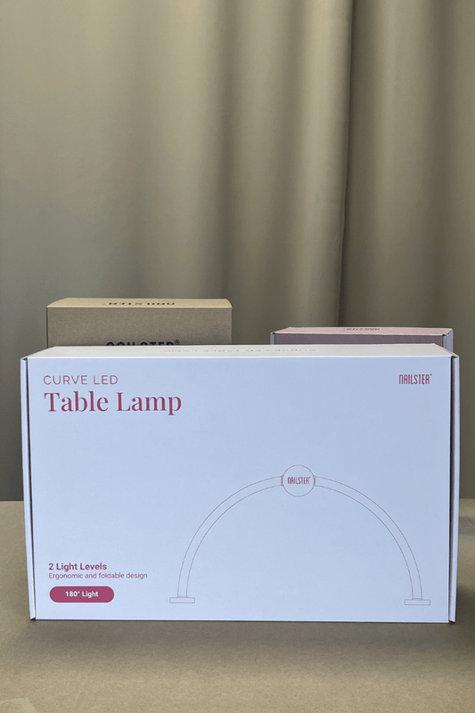 Curve LED Bordlampe