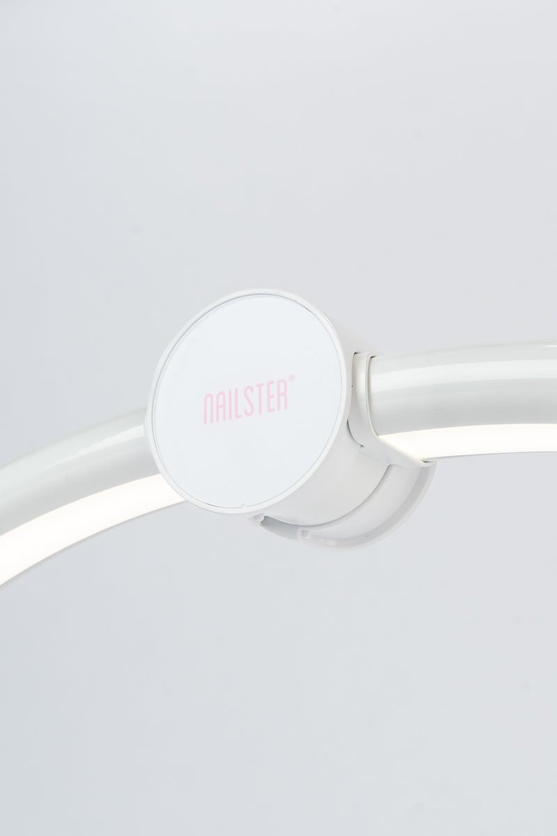 Curve LED Bordlampe