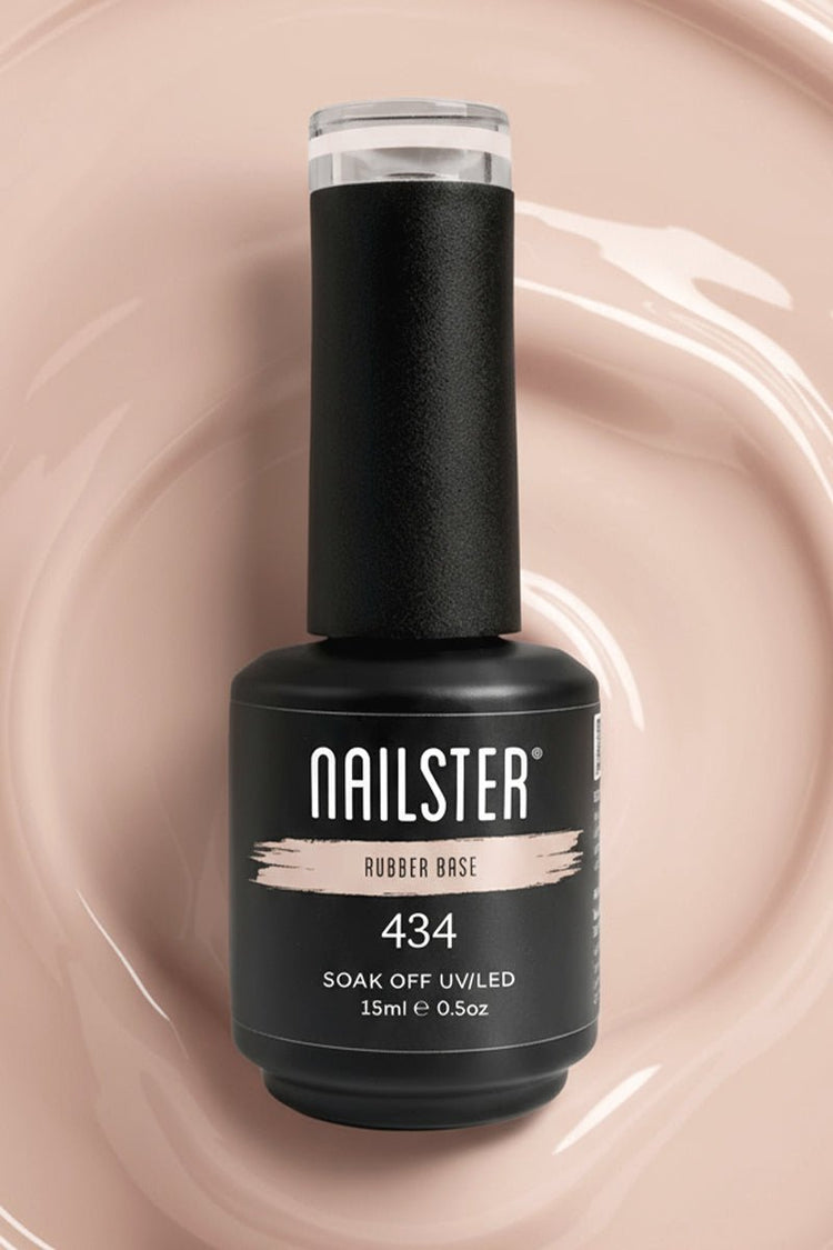 Favourite · 434 – Rubber Base fra Nailster