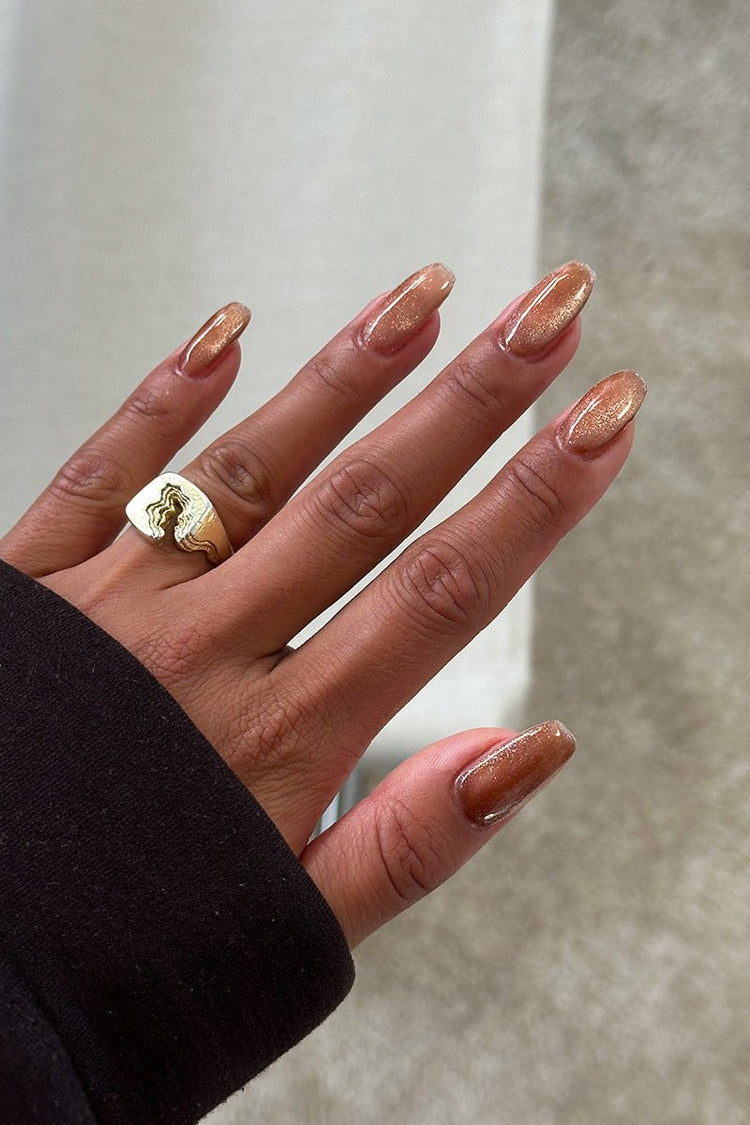 Hazelnut Cat Eye · 497 – Gel Polish Cat Eye fra Nailster, bilde 3