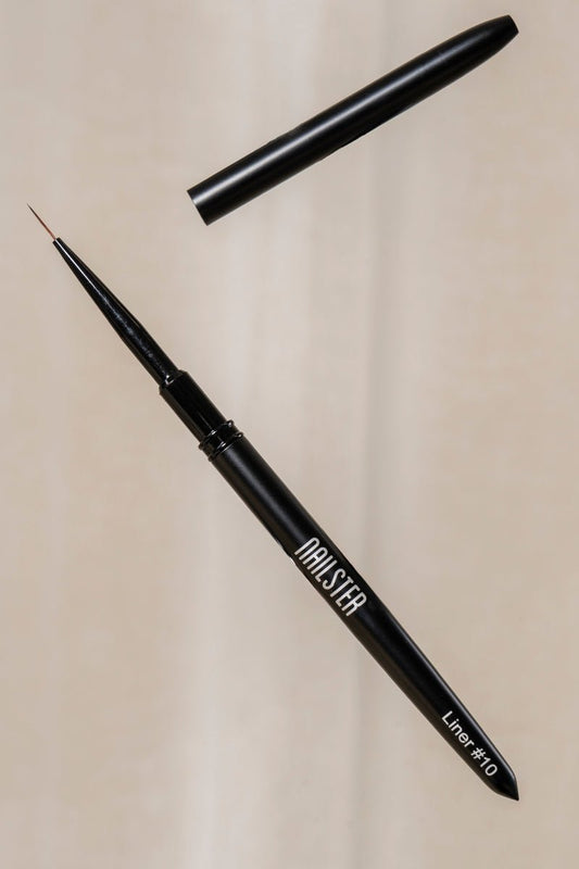 Liner Brush 10