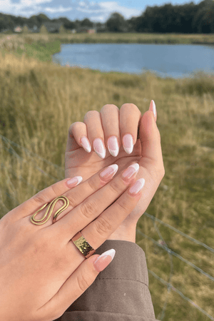 Milky French Look