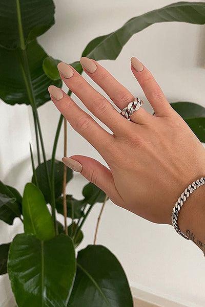 Minimalism  · 112 - Hand