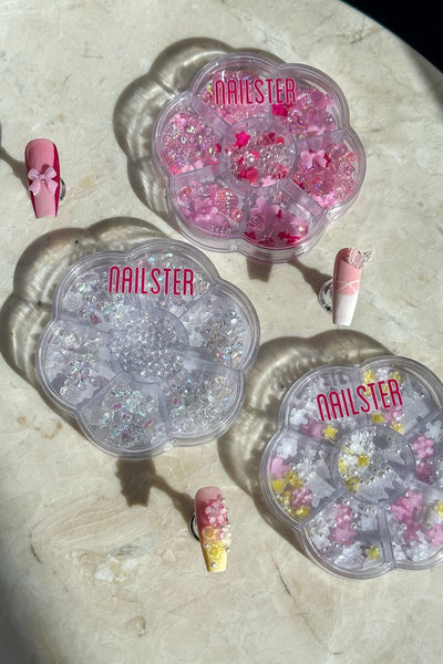 Nail Charms - Champagne Bows
