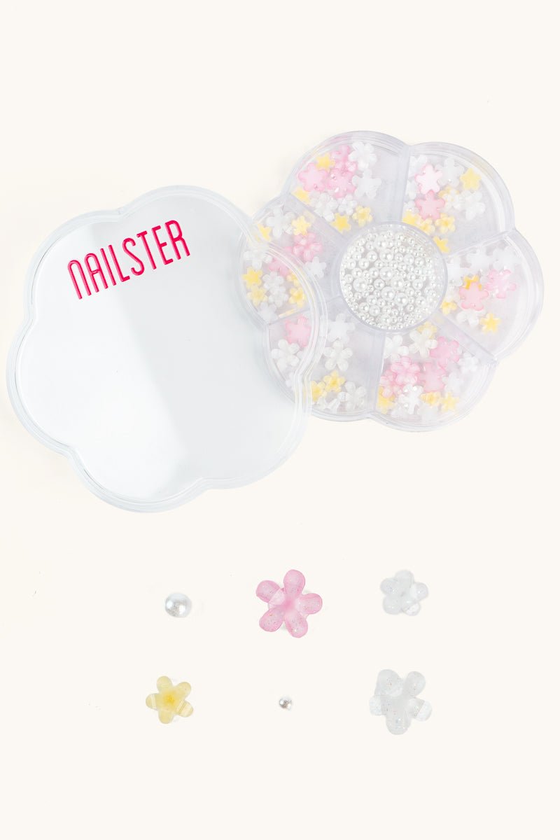 Nail Charms - Mixed Flowers – Nail Art fra Nailster