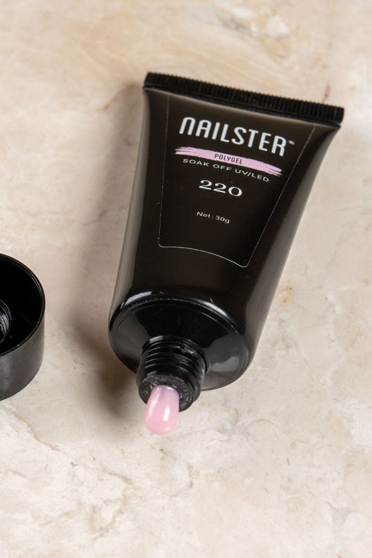 Polygel Lyserød · 220 | Nailster Denmark