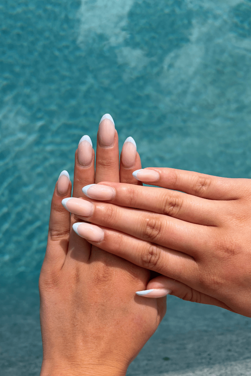 Poolside French Look