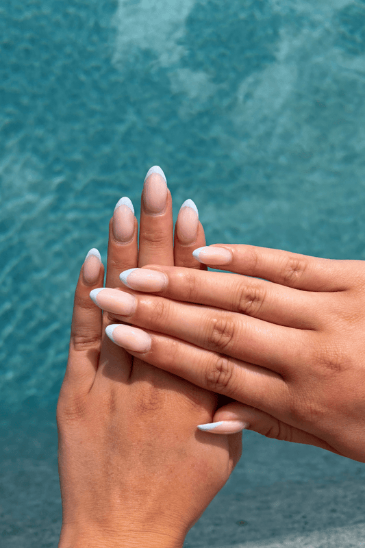 Poolside French Look