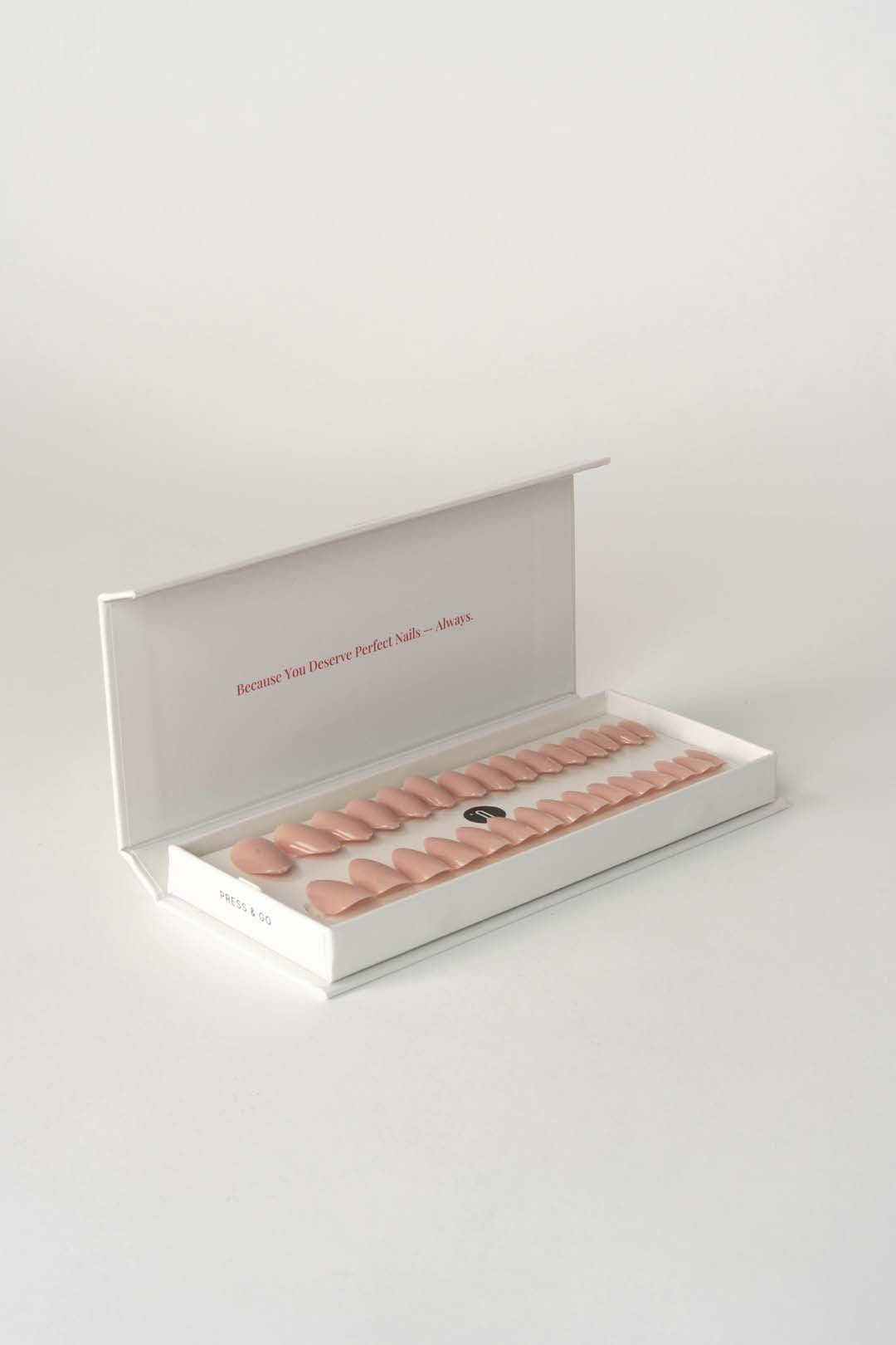 Press & Go - (not) in the mood - Almond