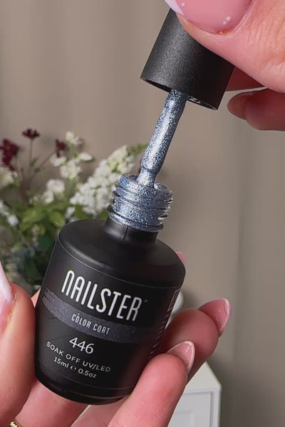 Blue Cat Eye  · 446 - Color