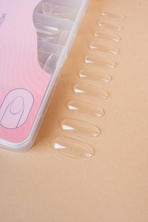 Round Medium Clear Tipper