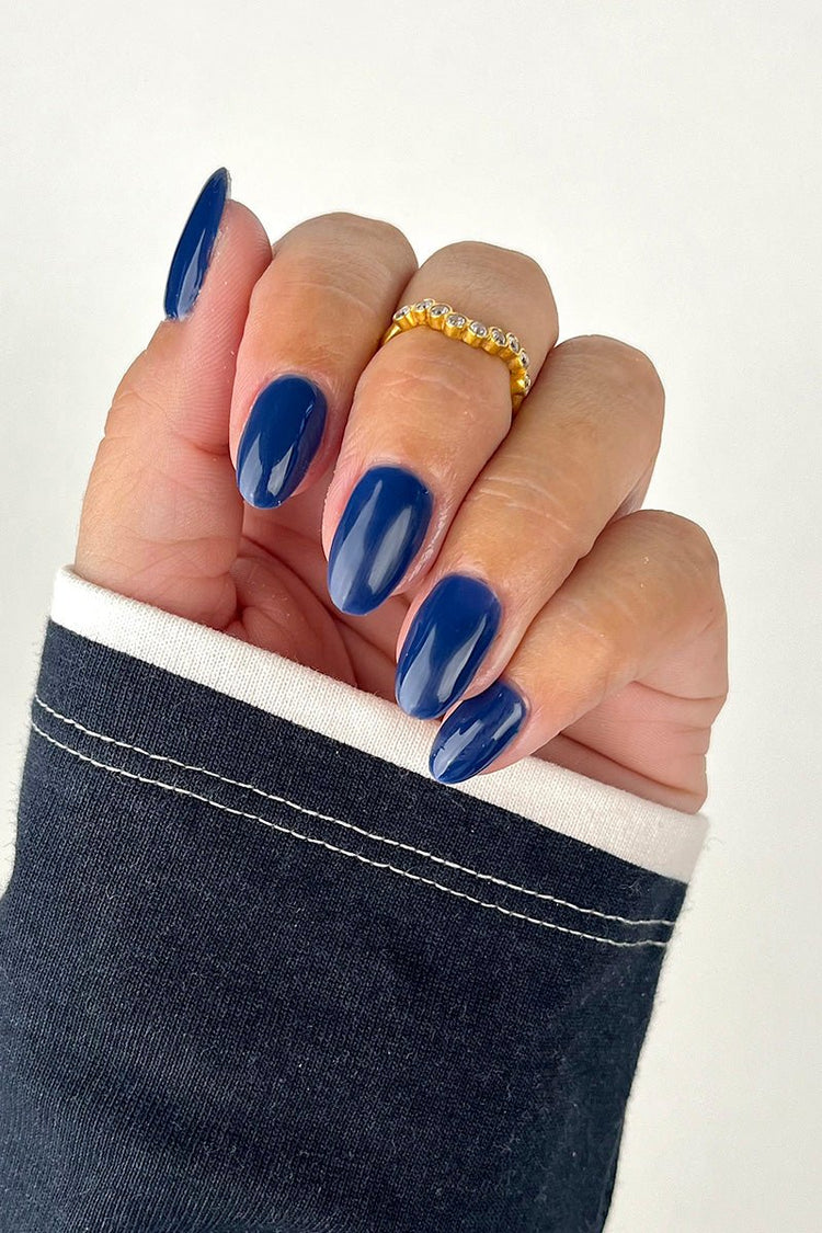 True Blue · 453 – Rubber Base fra Nailster, bilde 3