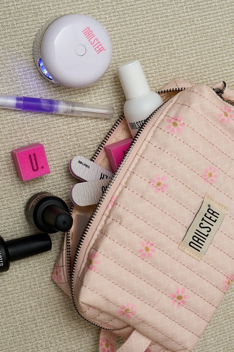 Travel Kit - Daisy